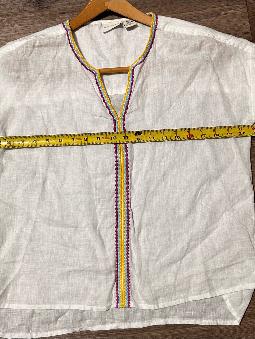 Rachel Zoe White LINEN Top V-Notch Neckline - Picture 4 of 7